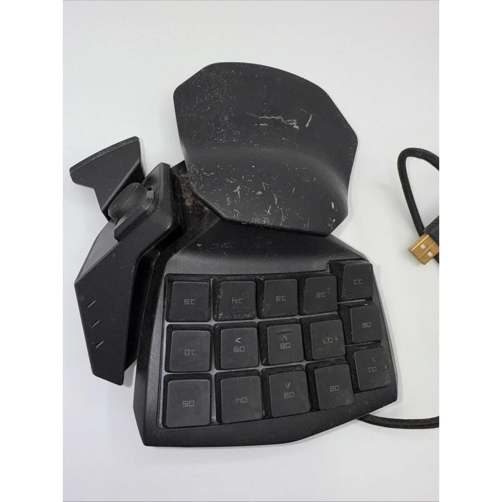 Razer Tartarus Chroma Gaming Keypad RZ07-0151 Tested